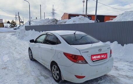 Hyundai Solaris II рестайлинг, 2013 год, 520 000 рублей, 6 фотография