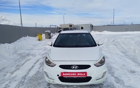 Hyundai Solaris II рестайлинг, 2013 год, 520 000 рублей, 4 фотография