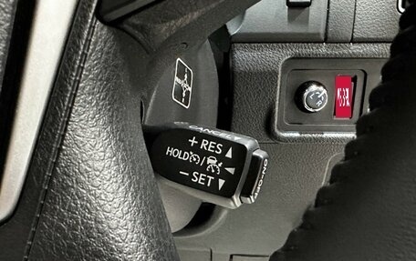 Toyota Land Cruiser Prado 150 рестайлинг 2, 2018 год, 4 190 000 рублей, 25 фотография