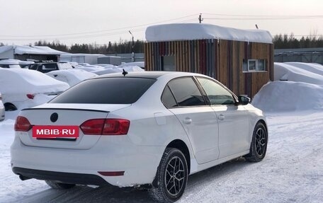 Volkswagen Jetta VI, 2013 год, 790 000 рублей, 2 фотография