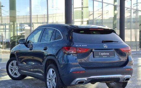 Mercedes-Benz GLA, 2020 год, 3 690 000 рублей, 3 фотография