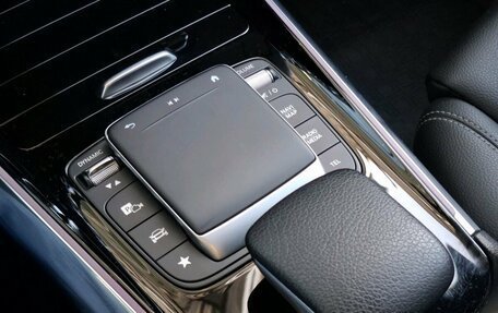 Mercedes-Benz GLA, 2020 год, 3 690 000 рублей, 14 фотография