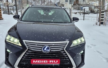 Lexus RX IV рестайлинг, 2017 год, 4 750 000 рублей, 10 фотография