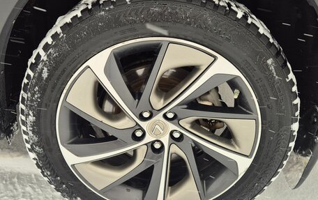 Lexus RX IV рестайлинг, 2017 год, 4 750 000 рублей, 16 фотография