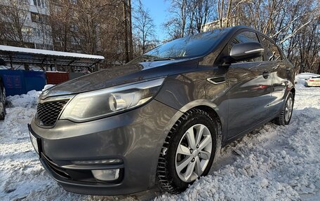 KIA Rio III рестайлинг, 2015 год, 880 000 рублей, 3 фотография