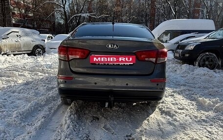 KIA Rio III рестайлинг, 2015 год, 880 000 рублей, 14 фотография