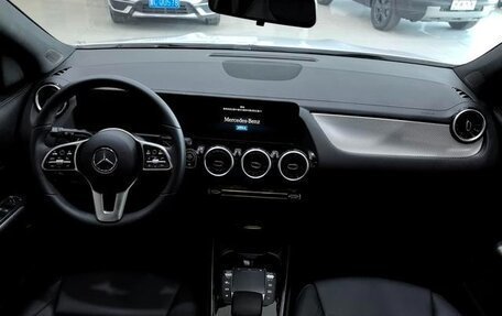 Mercedes-Benz GLA, 2022 год, 2 890 000 рублей, 10 фотография