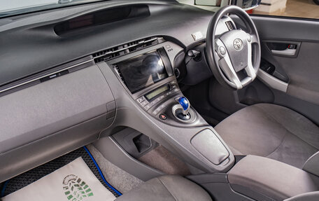 Toyota Prius, 2011 год, 1 229 000 рублей, 15 фотография