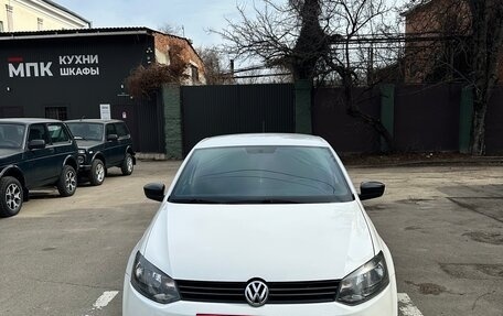 Volkswagen Polo VI (EU Market), 2013 год, 760 000 рублей, 2 фотография