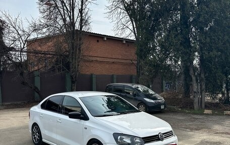 Volkswagen Polo VI (EU Market), 2013 год, 760 000 рублей, 3 фотография