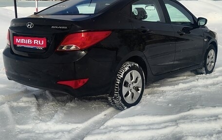 Hyundai Solaris II рестайлинг, 2015 год, 930 000 рублей, 4 фотография