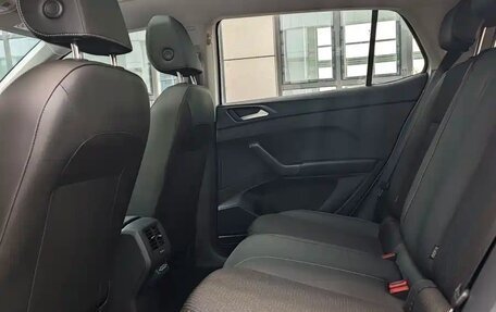 Volkswagen T-Cross I, 2022 год, 1 652 000 рублей, 10 фотография