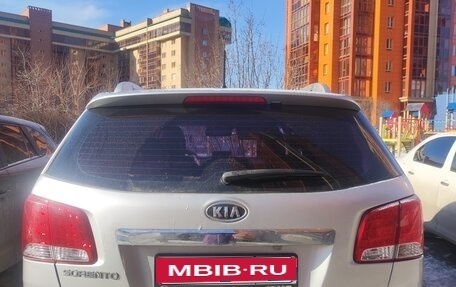 KIA Sorento II рестайлинг, 2010 год, 900 000 рублей, 2 фотография