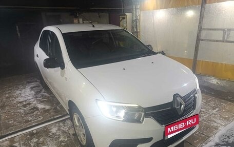 Renault Logan II, 2018 год, 845 000 рублей, 5 фотография