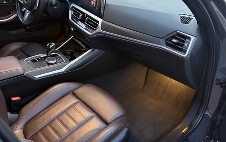 BMW 3 серия, 2019 год, 3 999 000 рублей, 11 фотография