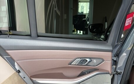 BMW 3 серия, 2019 год, 3 999 000 рублей, 20 фотография