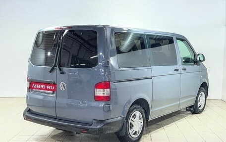 Volkswagen Caravelle T5, 2013 год, 1 355 950 рублей, 4 фотография