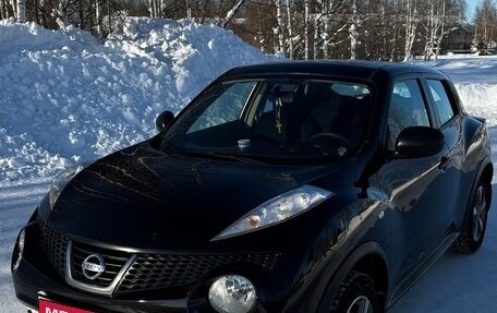 Nissan Juke II, 2013 год, 700 000 рублей, 1 фотография