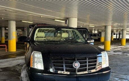 Cadillac Escalade III, 2008 год, 1 600 000 рублей, 1 фотография