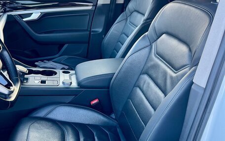 Volkswagen Touareg III, 2020 год, 5 490 000 рублей, 5 фотография