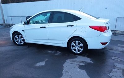 Hyundai Solaris II рестайлинг, 2015 год, 980 000 рублей, 1 фотография