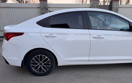 Hyundai Solaris II рестайлинг, 2018 год, 1 320 000 рублей, 4 фотография