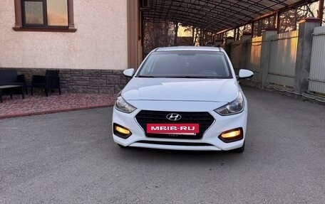 Hyundai Solaris II рестайлинг, 2018 год, 1 320 000 рублей, 3 фотография