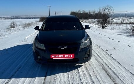 Chevrolet Cruze II, 2011 год, 600 000 рублей, 2 фотография