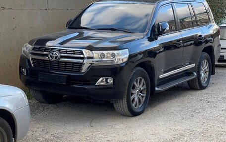 Toyota Land Cruiser 200, 2007 год, 2 800 000 рублей, 2 фотография