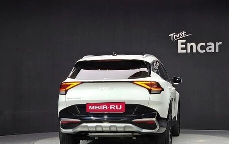 KIA Sportage IV рестайлинг, 2022 год, 2 500 000 рублей, 4 фотография