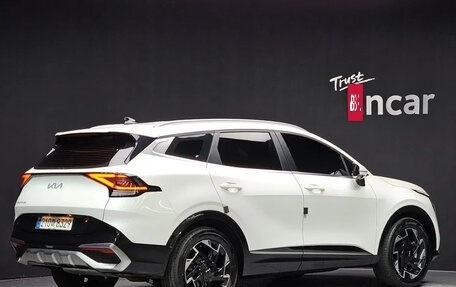 KIA Sportage IV рестайлинг, 2022 год, 2 500 000 рублей, 3 фотография