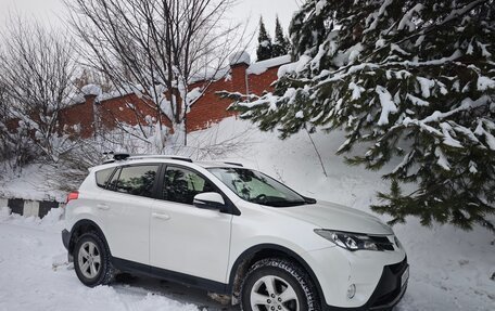 Toyota RAV4, 2014 год, 1 700 000 рублей, 6 фотография