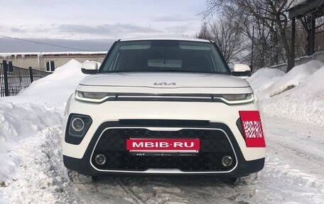 KIA Soul III, 2021 год, 1 980 000 рублей, 2 фотография