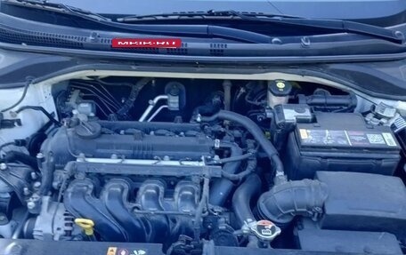 Hyundai Solaris II рестайлинг, 2021 год, 2 100 000 рублей, 11 фотография