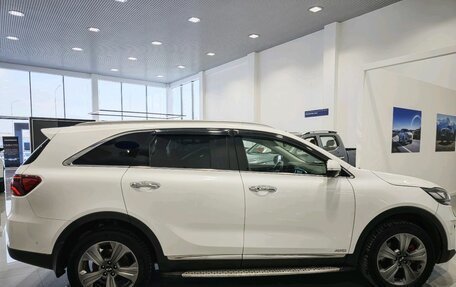 KIA Sorento III Prime рестайлинг, 2018 год, 3 095 000 рублей, 4 фотография