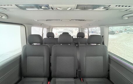 Volkswagen Caravelle T5, 2011 год, 1 550 000 рублей, 6 фотография