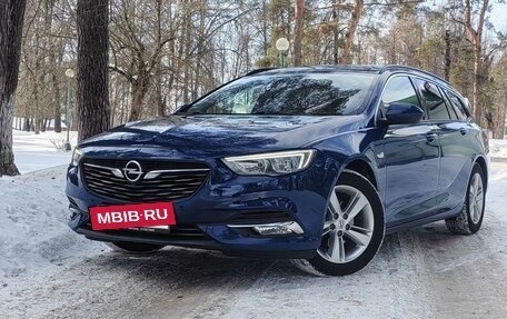 Opel Insignia II рестайлинг, 2018 год, 1 360 000 рублей, 19 фотография