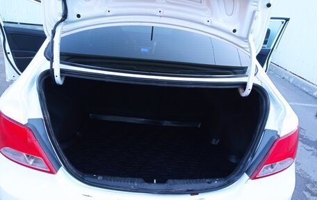 Hyundai Solaris II рестайлинг, 2015 год, 980 000 рублей, 10 фотография