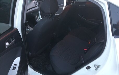 Hyundai Solaris II рестайлинг, 2015 год, 980 000 рублей, 7 фотография