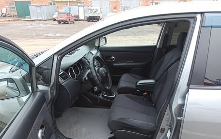 Nissan Tiida, 2011 год, 750 000 рублей, 3 фотография