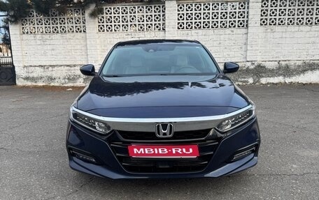 Honda Accord IX рестайлинг, 2019 год, 1 800 000 рублей, 1 фотография