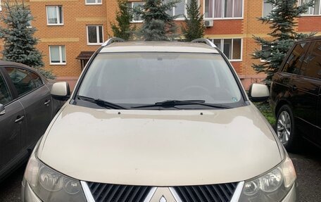 Mitsubishi Outlander III рестайлинг 3, 2008 год, 1 050 000 рублей, 1 фотография
