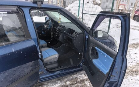 Skoda Fabia II, 2007 год, 340 000 рублей, 2 фотография