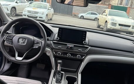 Honda Accord IX рестайлинг, 2019 год, 1 800 000 рублей, 7 фотография