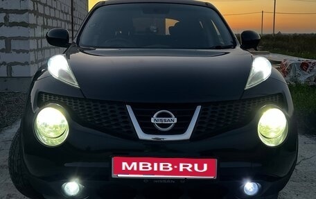 Nissan Juke II, 2010 год, 750 000 рублей, 2 фотография