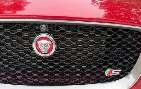 Jaguar F-Pace, 2016 год, 2 500 000 рублей, 11 фотография