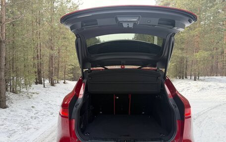 Jaguar F-Pace, 2016 год, 2 500 000 рублей, 5 фотография