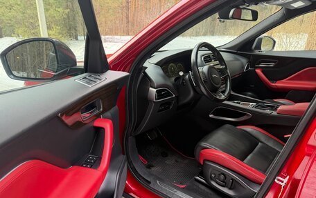 Jaguar F-Pace, 2016 год, 2 500 000 рублей, 16 фотография