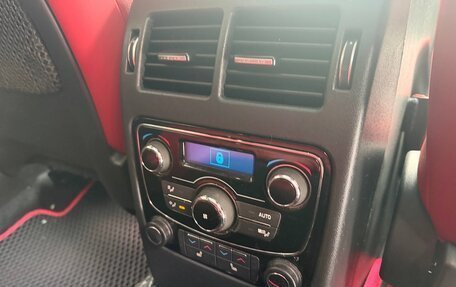 Jaguar F-Pace, 2016 год, 2 500 000 рублей, 25 фотография