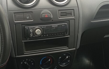 Ford Fiesta, 2007 год, 210 000 рублей, 8 фотография